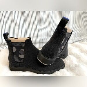 Brand New In Box Rothy’s Booties